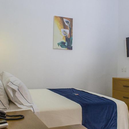 Hotel Real De Castilla Colonial Guadalajara Pokój zdjęcie