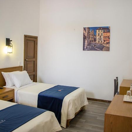 Hotel Real De Castilla Colonial Guadalajara Zewnętrze zdjęcie