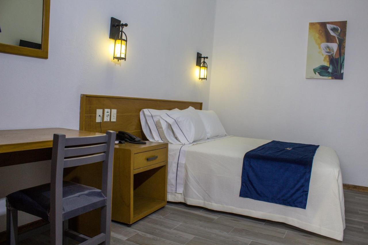 Hotel Real De Castilla Colonial Guadalajara Zewnętrze zdjęcie