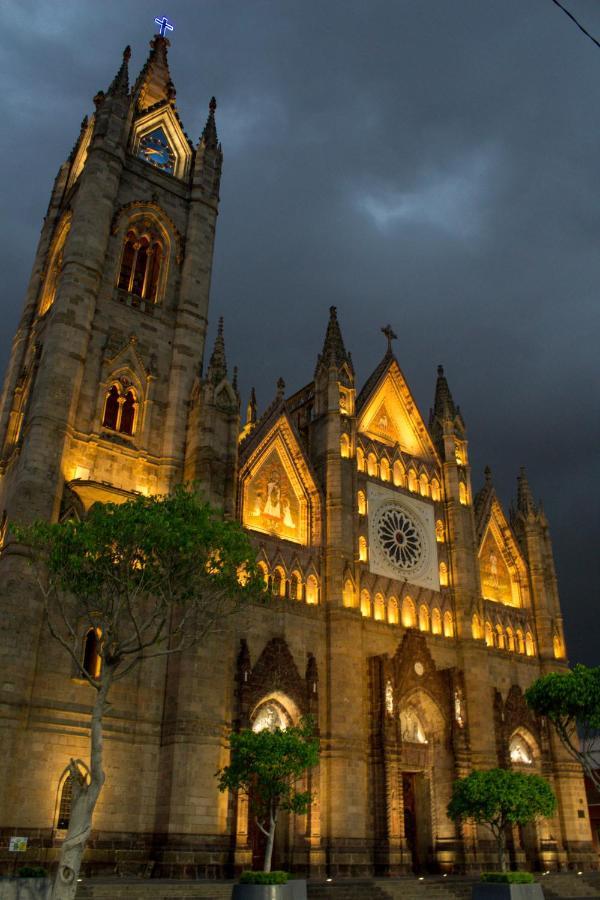 Hotel Real De Castilla Colonial Guadalajara Zewnętrze zdjęcie