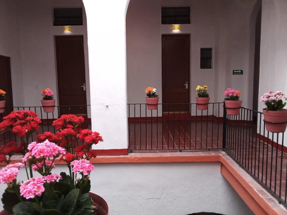 Hotel Real De Castilla Colonial Guadalajara Zewnętrze zdjęcie