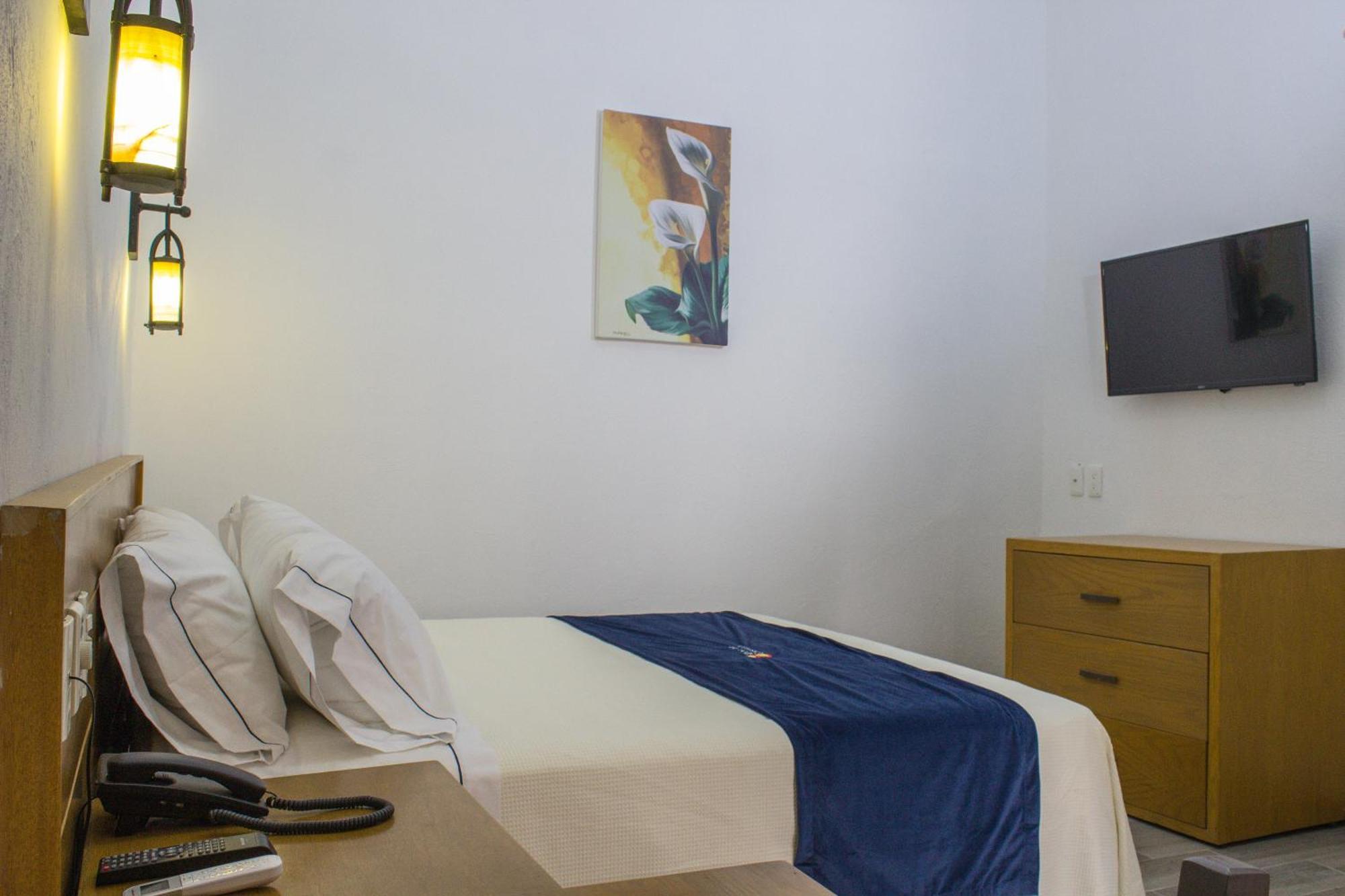 Hotel Real De Castilla Colonial Guadalajara Pokój zdjęcie