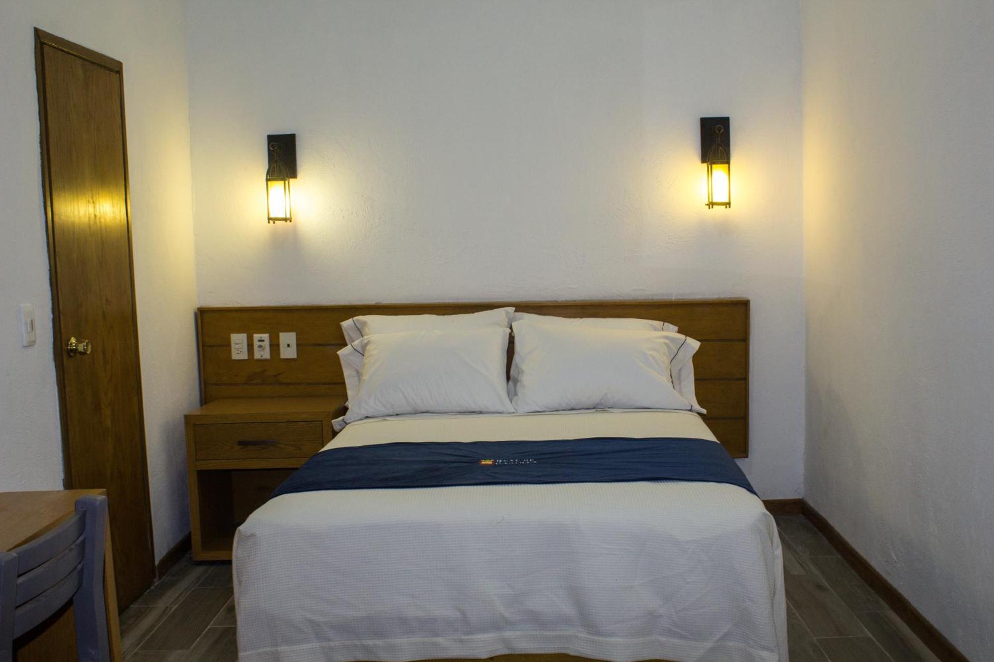Hotel Real De Castilla Colonial Guadalajara Pokój zdjęcie