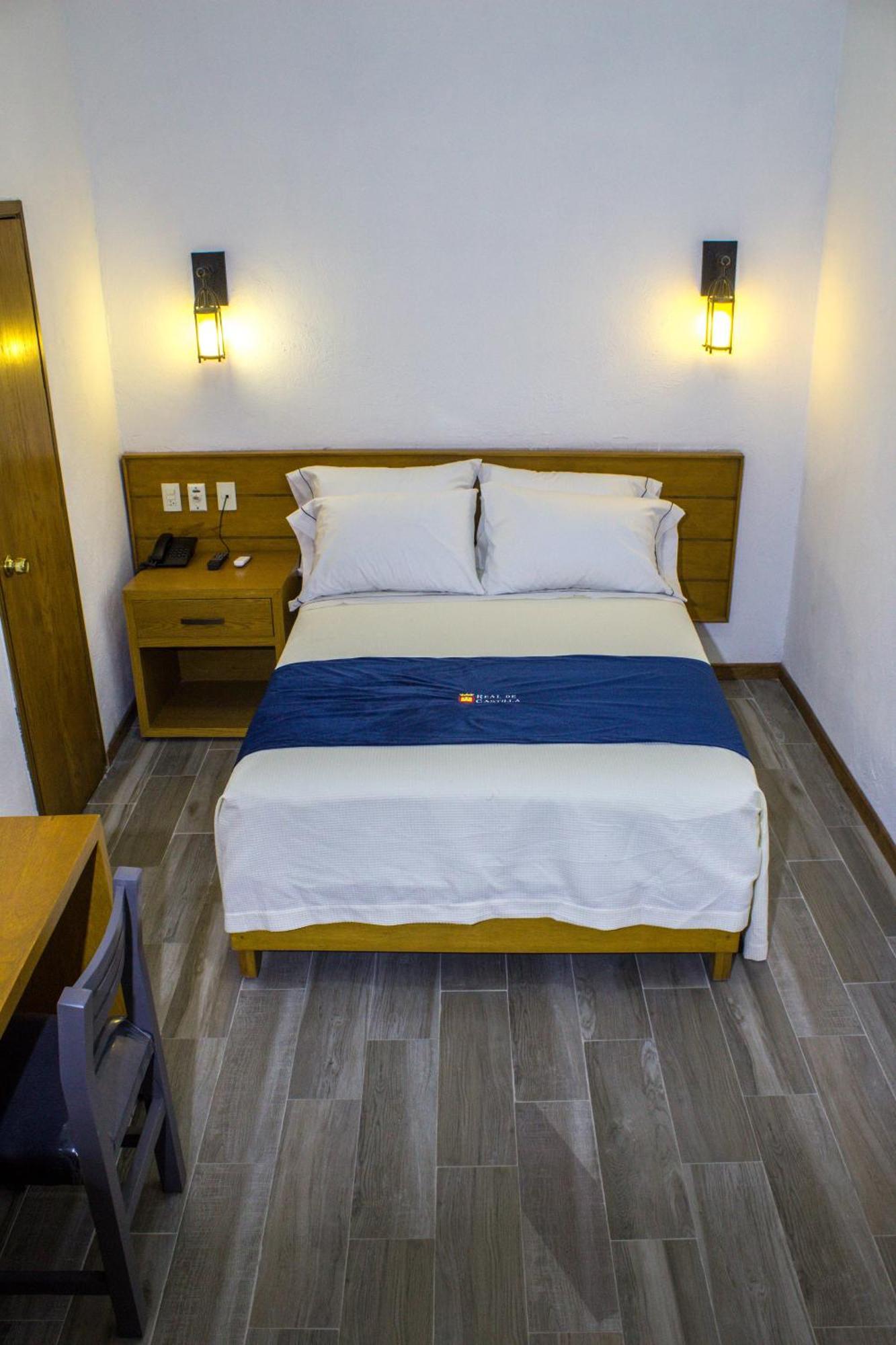 Hotel Real De Castilla Colonial Guadalajara Pokój zdjęcie